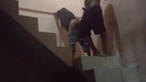 comi o cu da sapatao filha da empregada na escadaria da garagem do predio, fomos pagos no flagra. (jasmine santanna)