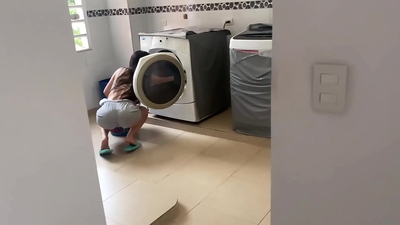 I find my neighbor alone with a tremendous booty washing clothes in shorts and I fuck her for whore