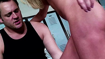 Brynn Tyler Creampie Pussy After Blowjob from Alec Knight