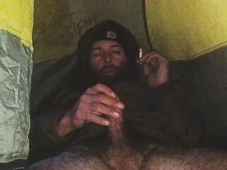 Steaming hawt smoke in my tent