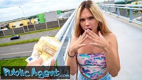 Public Sex She Flashes her tits and ass on a bridge then has sex with a stranger