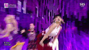 Pretty Savage - BLACKPINK