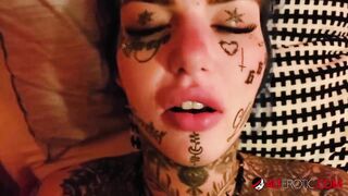 Tattooed up Bombshell Amber Luke craves a huge penis