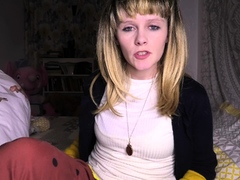 Auntie - Auntie Whore