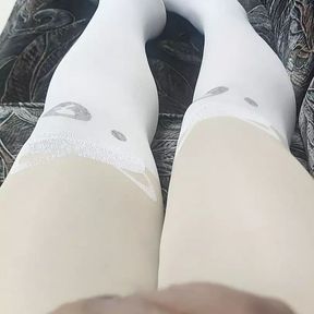 Wank my cock in sexy pantyhose