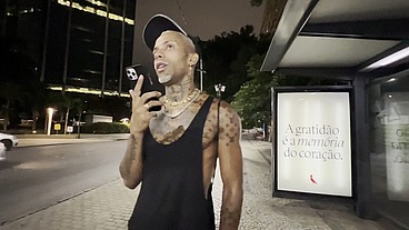 fã me encontrou e pediu rola