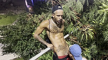 fã me encontrou e pediu rola