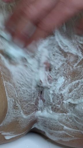 Shaving a landing strip! Intimate pussy trimming! Hairy pussy close-up!   Clip 3