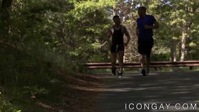 Athletic Asian Jessie Lee sucks and fucks after jogging