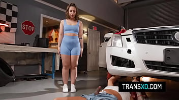 Hot tgirls car mechanic threesome sex with hot latina milf - Tommy King, Eva Maxim, TS Foxxy