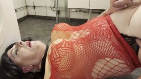 Tranny pissing in mouth and over body