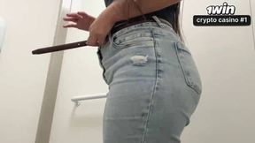 MARRIED ANGELBRAZIL IN SIRIRICA IN A PUBLIC PLACE AND COULDN'T HOLD IT