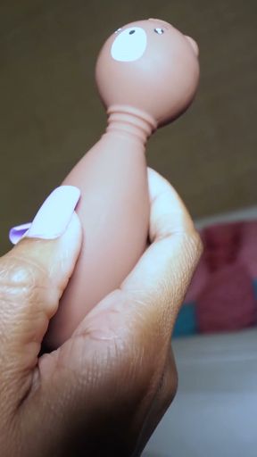 Bubble butt Thai amateur MILF wife homemade video of a POV fuck   Clip 1