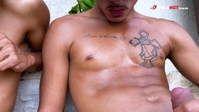 solo com os novinhos pirocudos - mlk edu e victao porrete