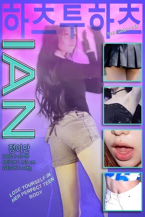 K-pop fan shows off her tight booty and wet pussy