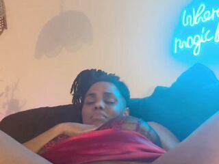 Amateur Homemade Black getting her vagina licked and screwed