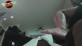 Session Chonicles: 25 Minutes of Making You Sniff Every Inch of My Stinky Sweaty Feet