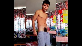 VECINO ME  ME MASTURBO HASTA VENIRME CON LA VENTANA ABIERTA