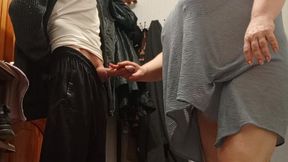 the neighbor paid the courier with sex