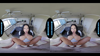 LETHAL HARDCORE VR - Payton Preslee&#039_s HUGE Titties Bounce As You POUND Her In VR