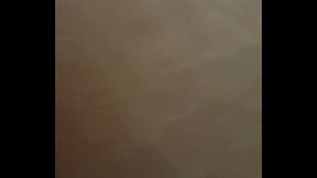 Socando de quatro gosando na bunda