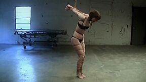 Marion Tip Toe Strappado