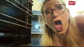 Big Titted Vika Viktoria Gets Stuck In The Oven & Gets Her Cunt Pounded In Doggystyle - Free Porn Video