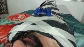 FARTING IN THE SLAVE'S FACE WHILE PLAYING MY FAVORITE GAME PART 1 BY SCARLET WIND AND DANIEL SANTIAGO (FULL HD) CAM BY ALINE