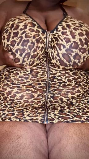 Big Titty Orgasms Wet Pussy