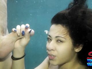Latin Babe Sucks Rod Underwater