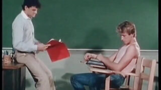 Creampie, orgie, gangbang, vintage – unge teenagefyre bliver analt kneppet