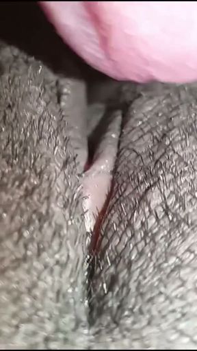 Bhabi jaan ki namkeen phudi pe zoban lagaii💦   Clip 1