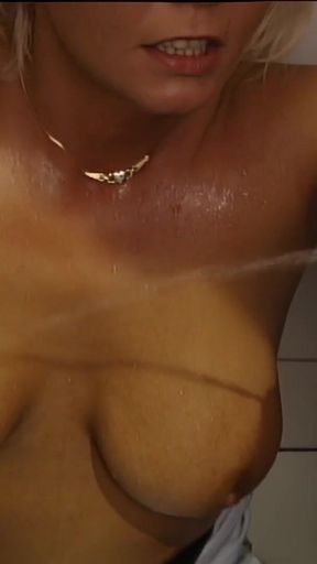 Hot Babes Share Giant Cocks on Threesome Fuck Compilation