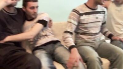 Amateur gay guys fuck in a foursome after blowing each other