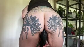Trans FTM Muscle Slut Squirts Cumshot For You