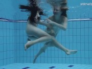 Clara Umora and Bajankina horny underwater lesbians