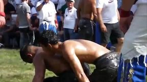 Luta turca com ol&eacute_o - 30