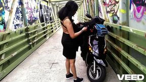REAL BIKER FEMALE CHANGES CLOTHES ON THE ROAD NAKED TEASING ON THE PATH BLOWJOB