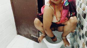 Teacher Seduced Her Student for Sex in Her Private Toilet