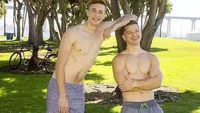 Kurt Deacons Intense Gay Pleasure Ride – Hot Blowjob Scene – SeanCodyX