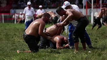 Luta turca com &oacute_leo - 39