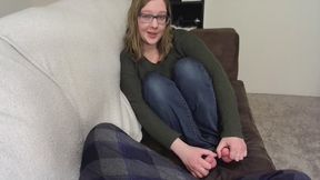 Boy Girl: Footjob, BJ and cum in mouth