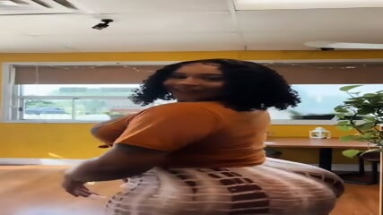 LIVE:  Her google drive folder, 233 videos =  https://rentry.co/225gco9c