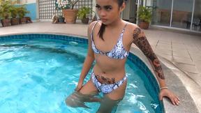 ”Red lobster cock did not stop Thai amateur teen from sucking & fucking it”