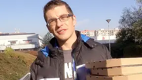 Big-Dicked Delivery Boy Fucked Hard Takes Cum Shot – HotGaySex 18+