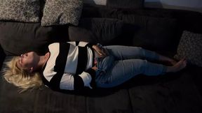 Masturbation multiple orgasms on the sofa I twice intense orgasms satisfyer fingers