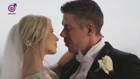 Hot bride Anikka Albrite smutty sex video