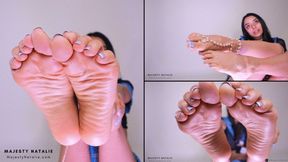 Smelling Stinky College Soles by Majesty Natalie! KINKS: Foot Worship