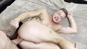Older Daddy's Big Dick&#x1F32D; Bareback Until Jock Swallows Cumshot