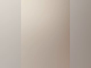 Skylar shows stepdaddy a nice time